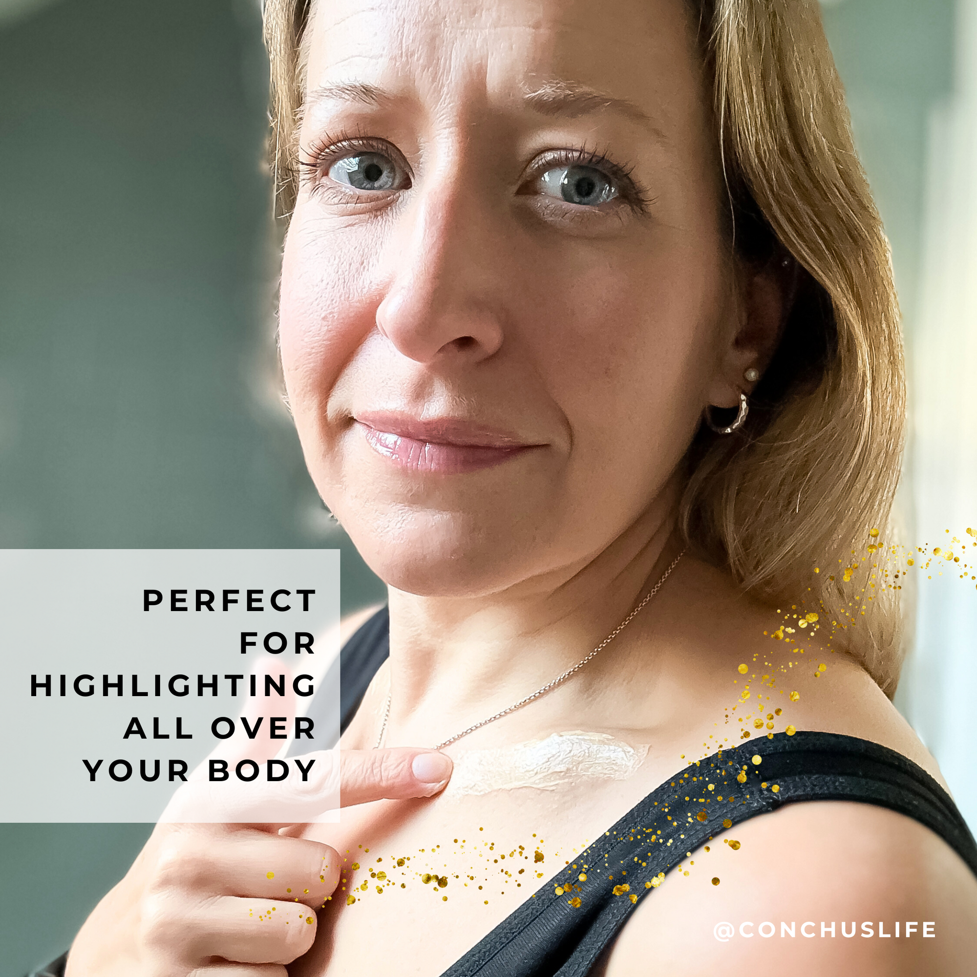 Person applying CONCHUS MERRY Light Cream Shimmer to collarbone for subtle festive glow.